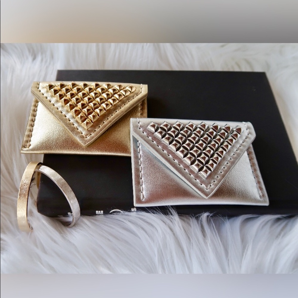 BOLD&TIMELESS CARD HOLDERS